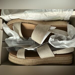 Lauren Conrad Sandals